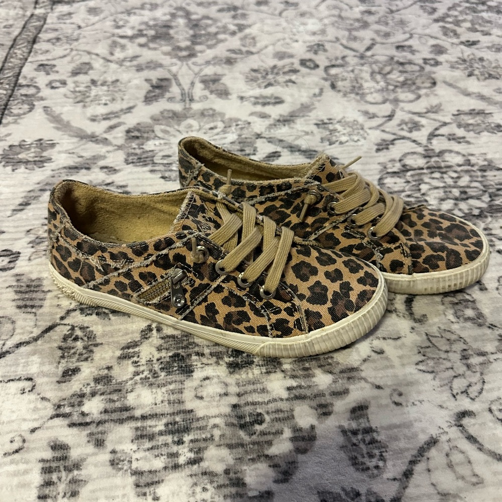 Blowfish Malibu Leopard Pull on Sneakers